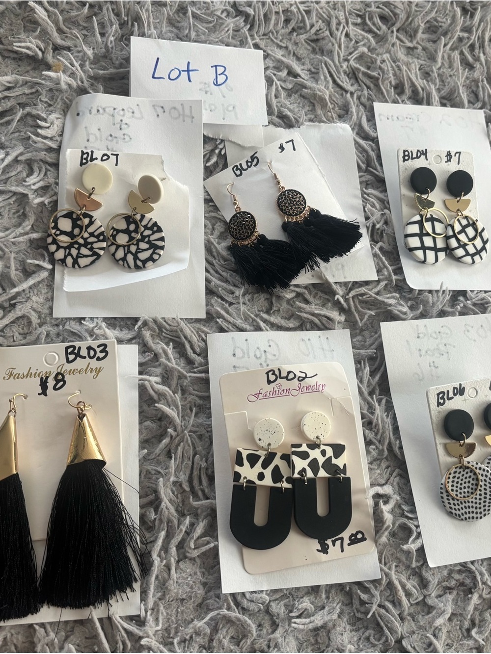 Fashion Jewelry Black & White Abstract Drop Earrings L
